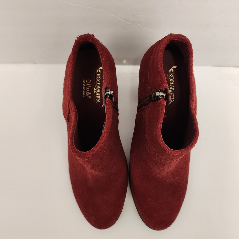 Koolaburra BY Ugg Suede Amphora Red‎ Ortholite Ankle Boots SZ 8 New without tags